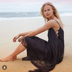 Haute Hippie Silk Lace Insert Dress in Black - Size Small